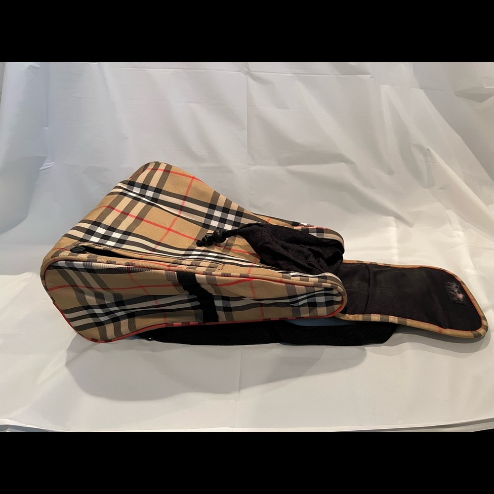 Burberry Golf Nova Check Bag - Picture 5 of 8